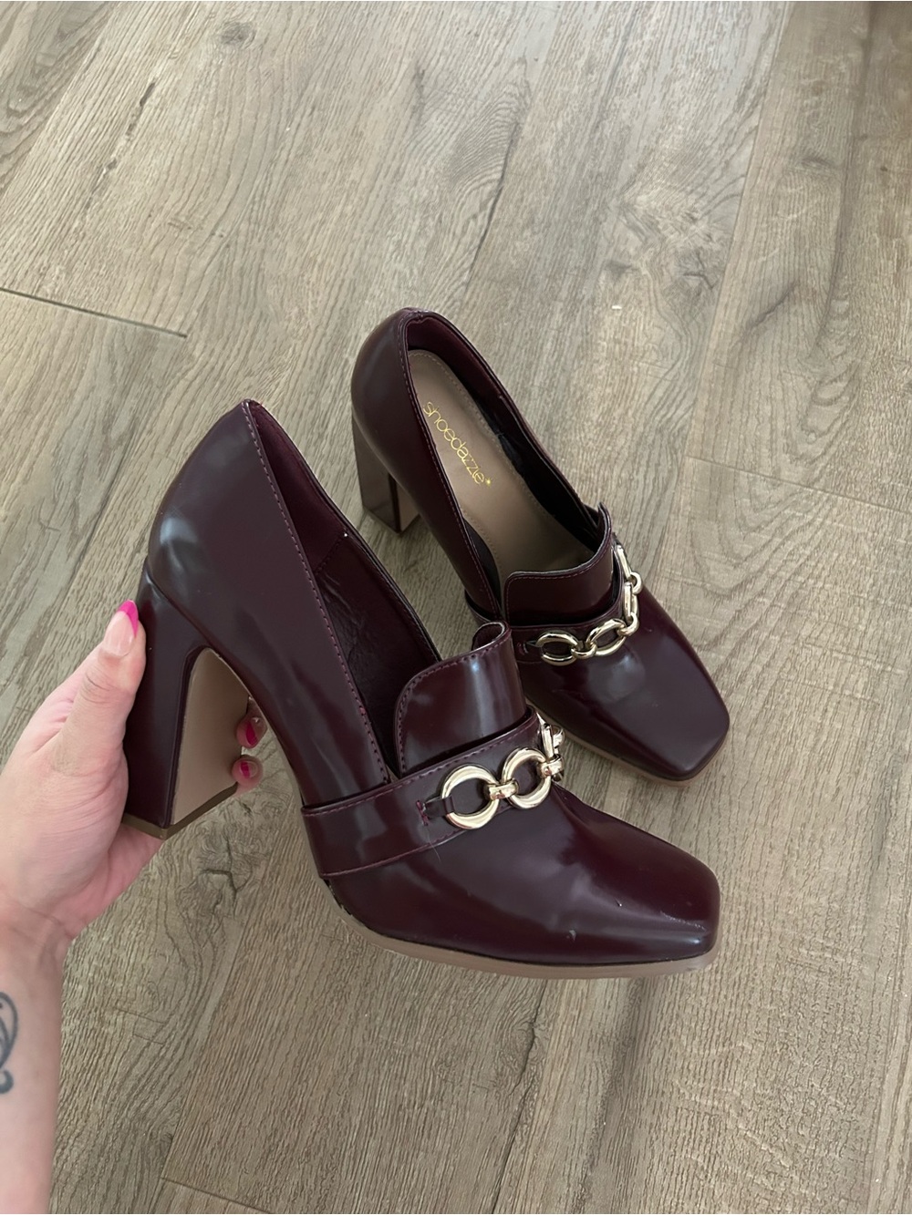 Shoe Dazzle Burgundy Patent Block Heel Loafers with Gold Chain